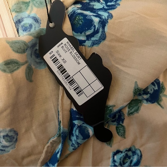 Motel Khabel Mini Skirt - Picture 2 of 4